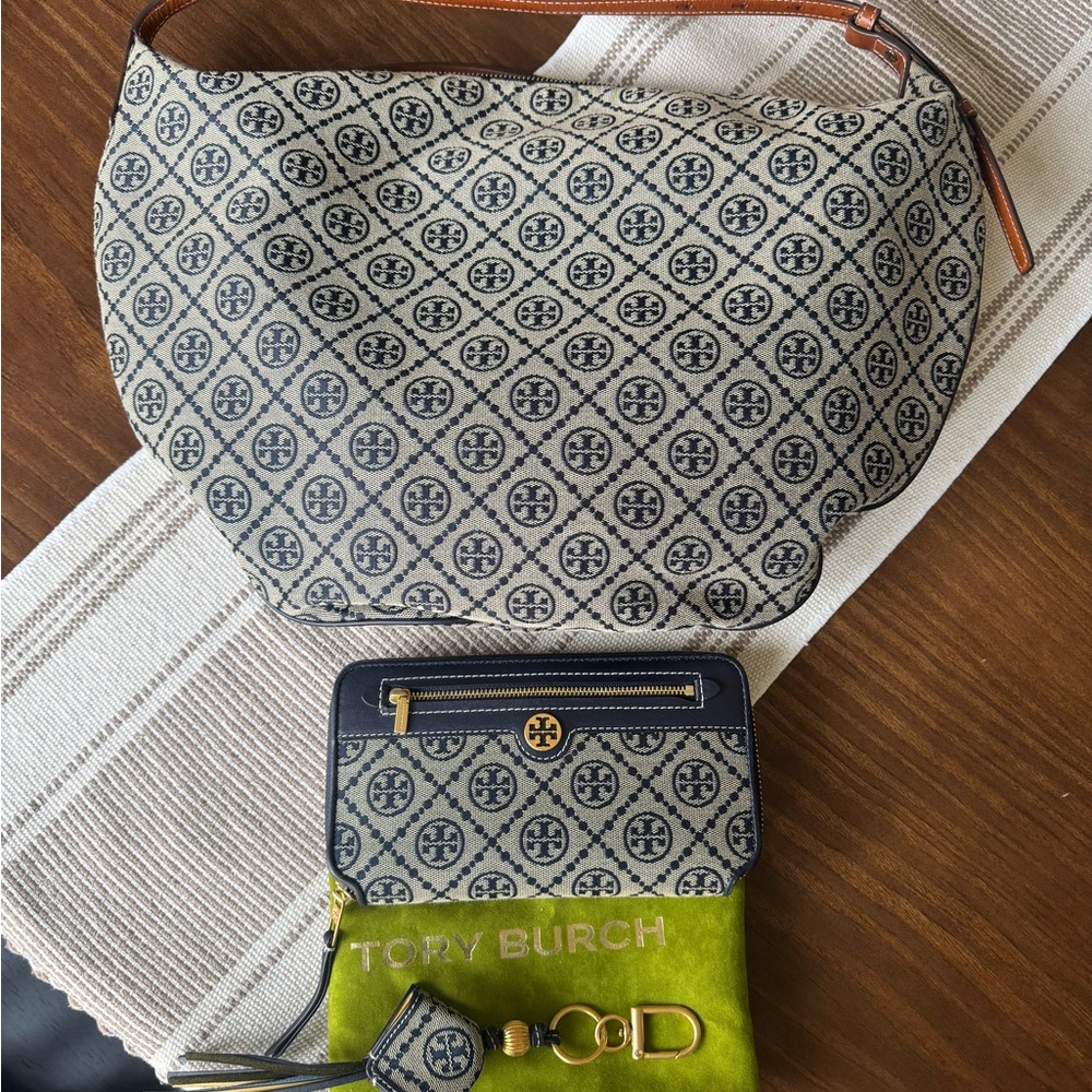 sold- Tory Burch T Monogram Jacquard Balloon Bag w/wallet & keychain